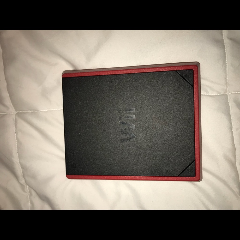 Red wii mini